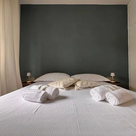 Il Fiocco 5-12 1 Bedroom 1 Bathroom Rapallo